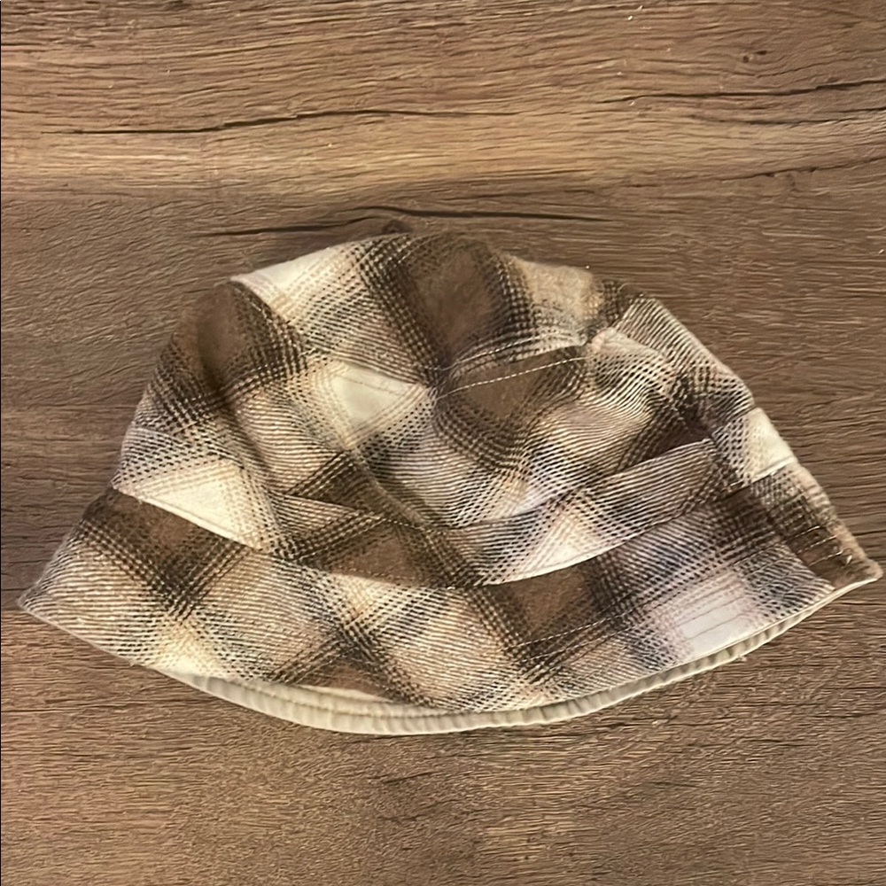 Plaid Bucket Hat in Brown and Cream